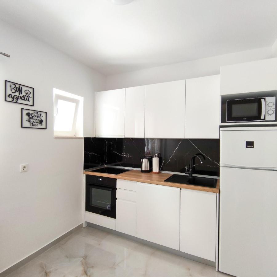 Apartman Rivana Baška Voda Dış mekan fotoğraf
