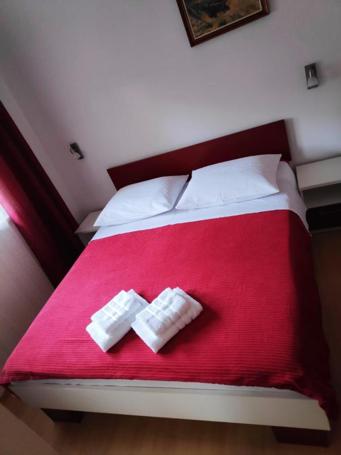 Apartman Rivana Baška Voda Dış mekan fotoğraf