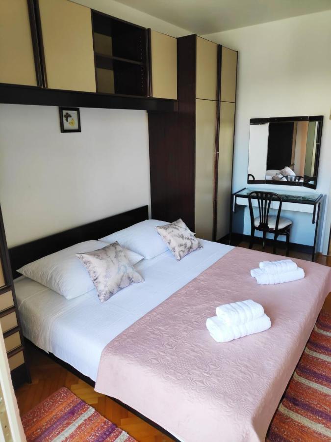 Apartman Rivana Baška Voda Dış mekan fotoğraf