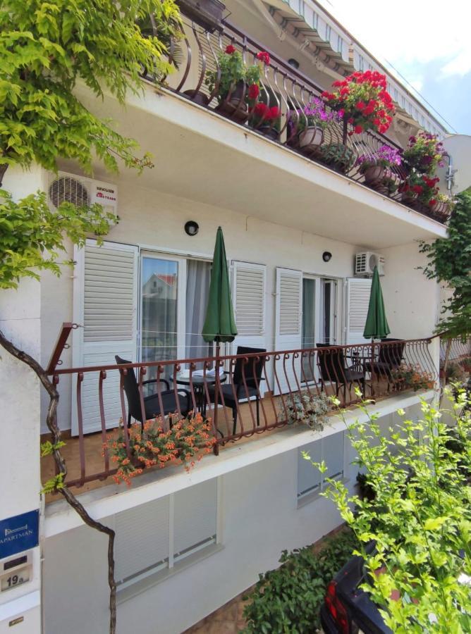 Apartman Rivana Baška Voda Dış mekan fotoğraf